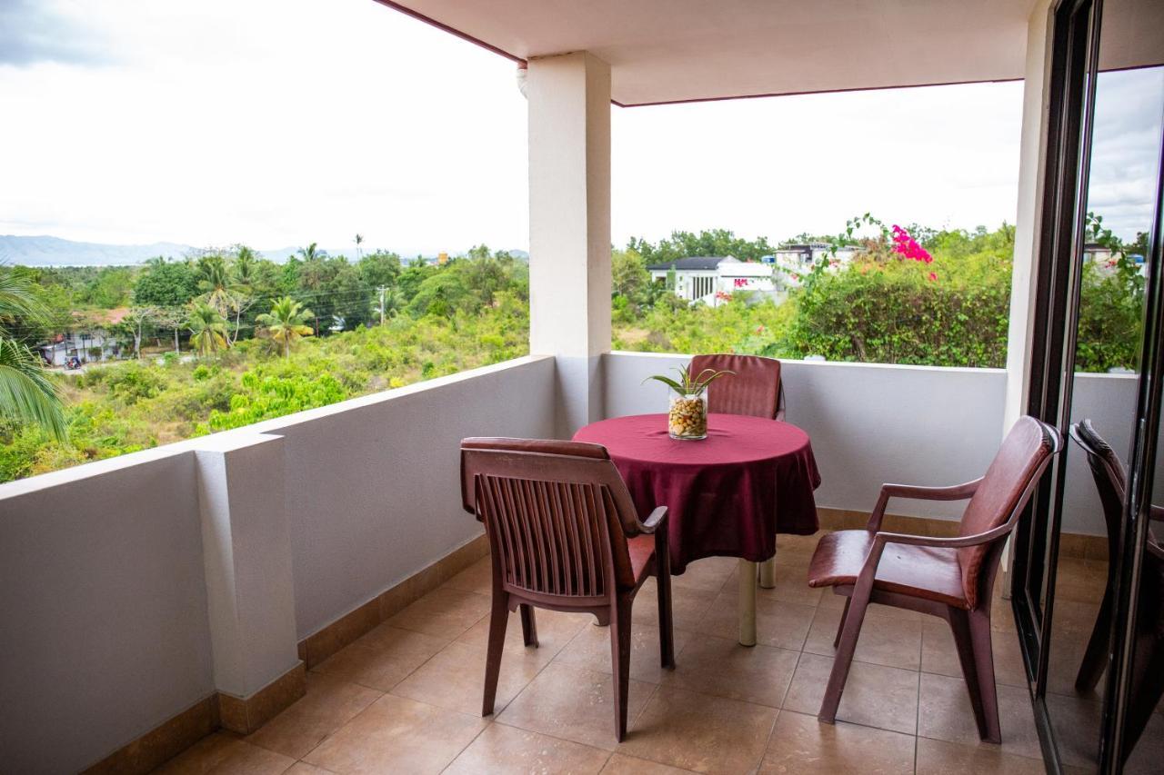 Seaview Hills Luxury Apartments & Rooms Dauis Exterior foto
